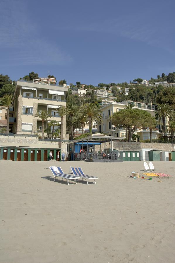 Residence Sole Mare Alaxi Hotels Alassio Exterior foto